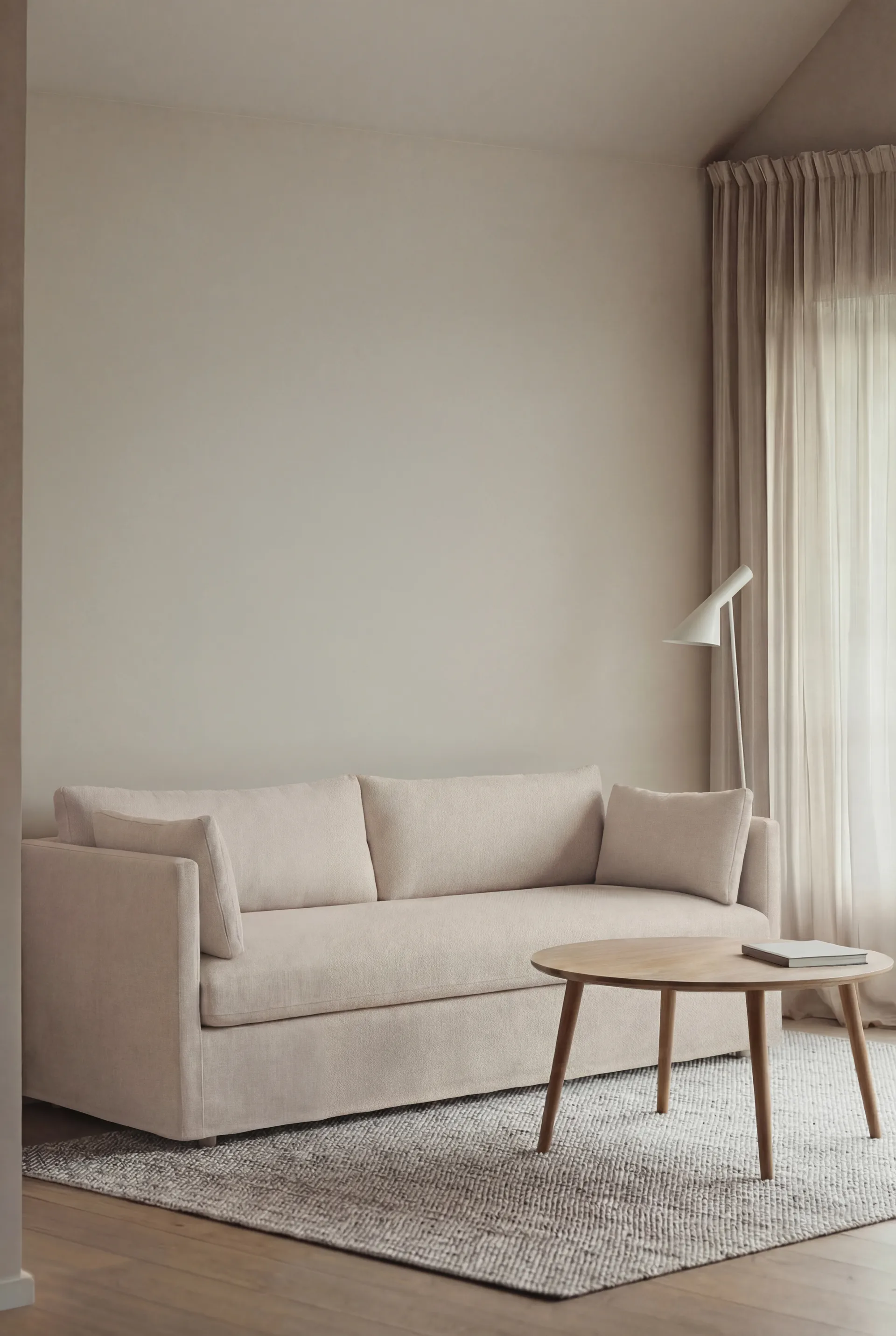 Linnevik sofa, Caleido beige 9600-white-oiled oak, 3-seater, with skirt 1898