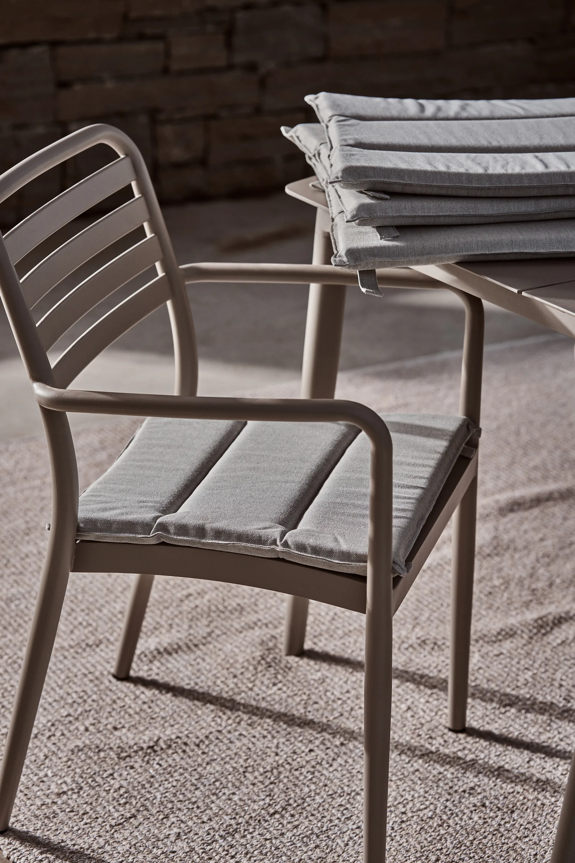 Messina armchair, Taupe 1898