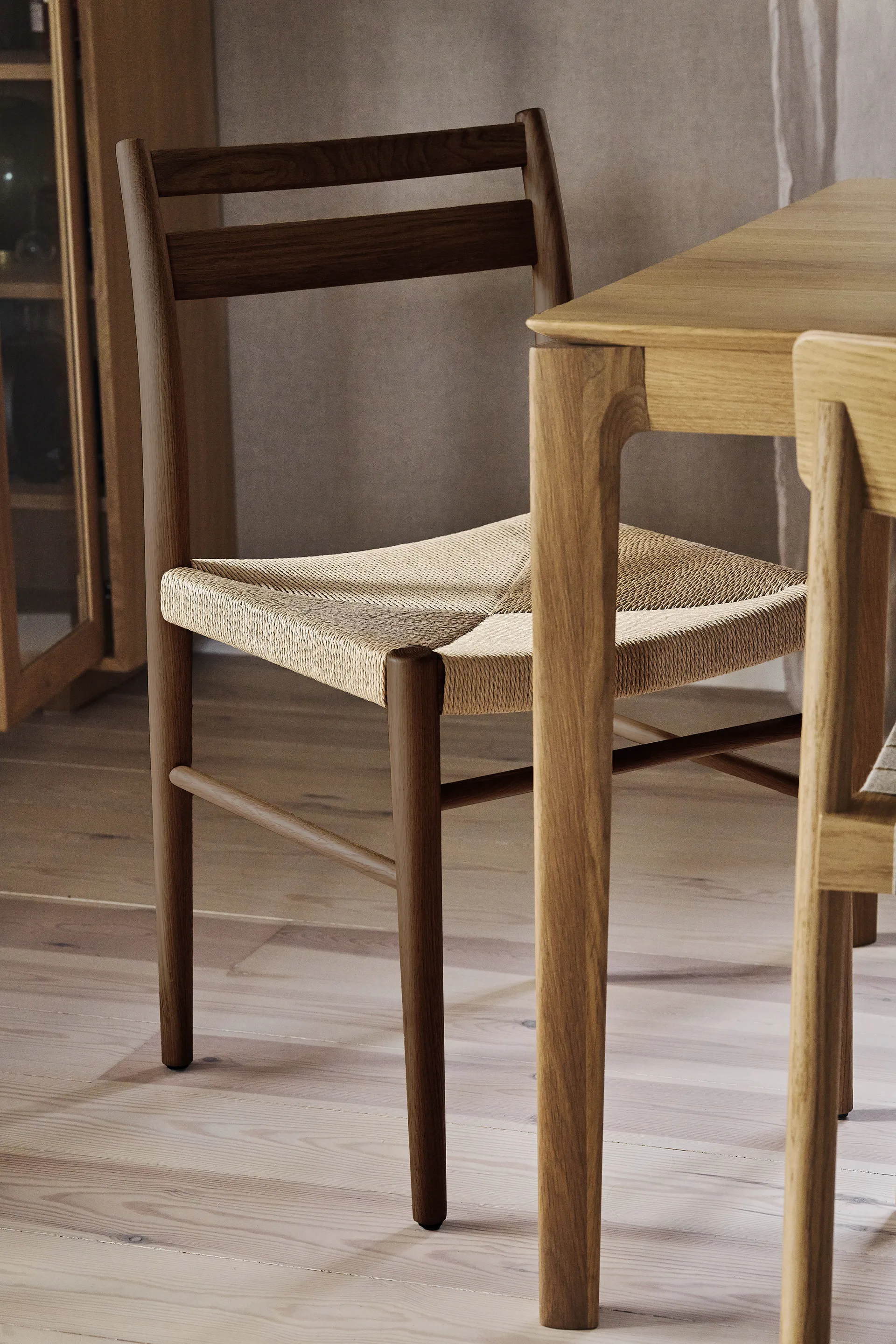 Smoked lacquered oak-natural woven, 6-pack 1898