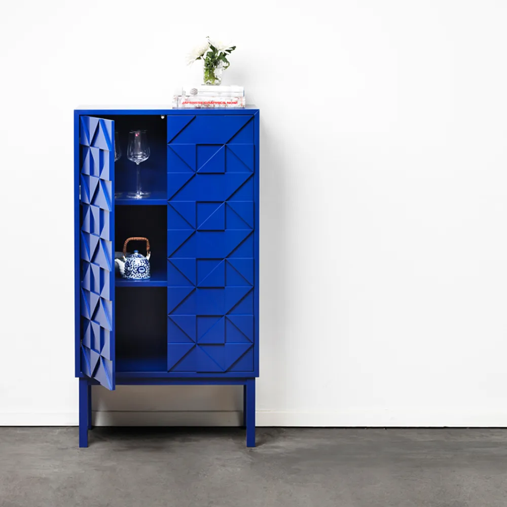 Collect 2011 cabinet, Blue A2