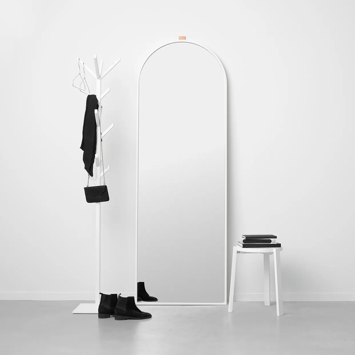 Echo mirror, White A2
