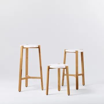 Happy Barstool low - Blue, oak legs - A2
