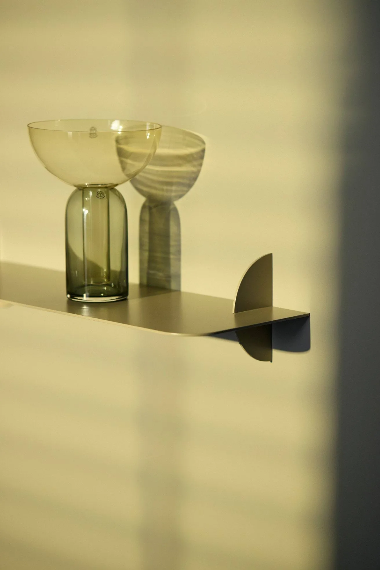 Aedes shelf, Silver-coloured, 80 cm AYTM