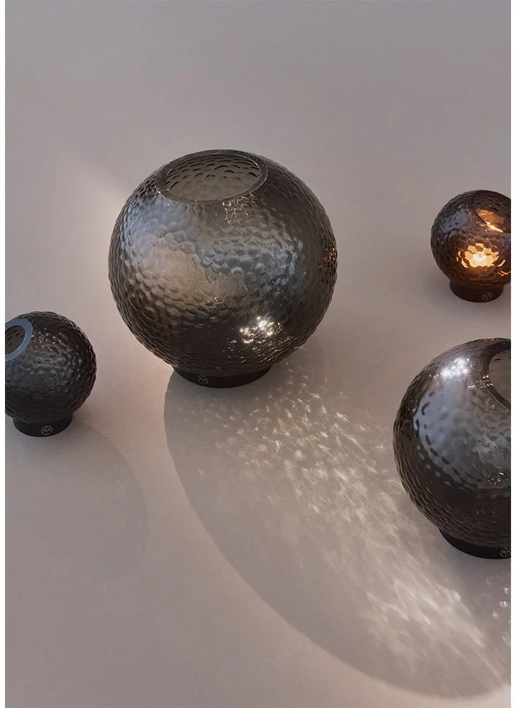 Globe bubbles vase Ø10 cm, Clear AYTM