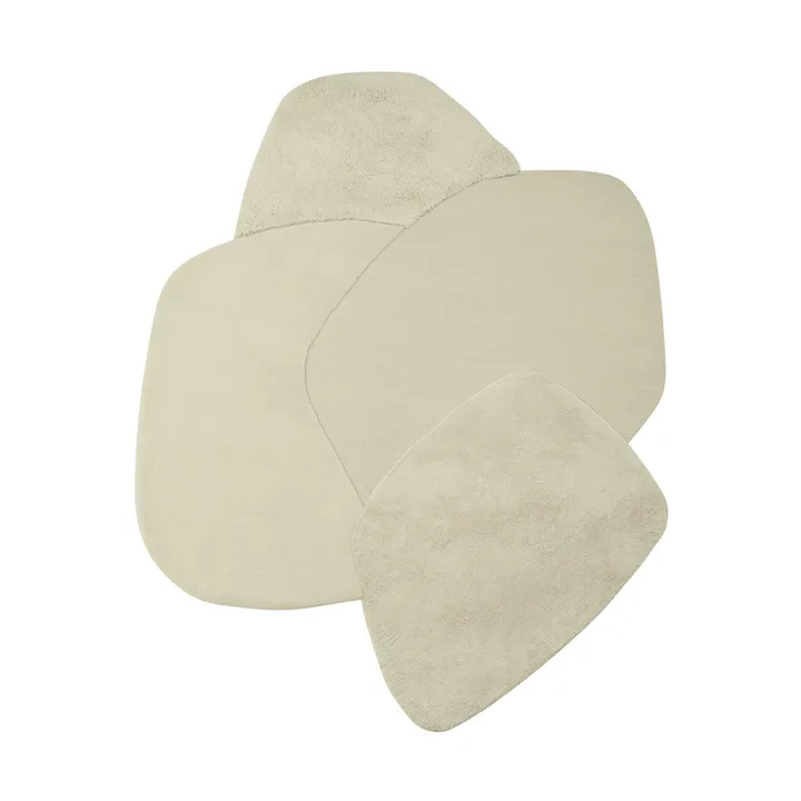Mola rug 140x195 cm - Cream - AYTM
