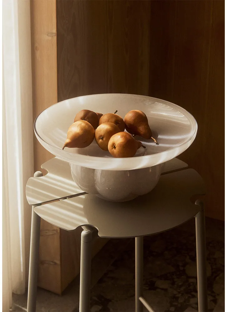 Uva glass bowl, Dove AYTM
