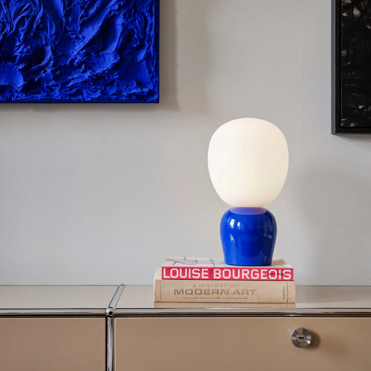 Buddy table lamp opalglass, Ultramarine blue Belid