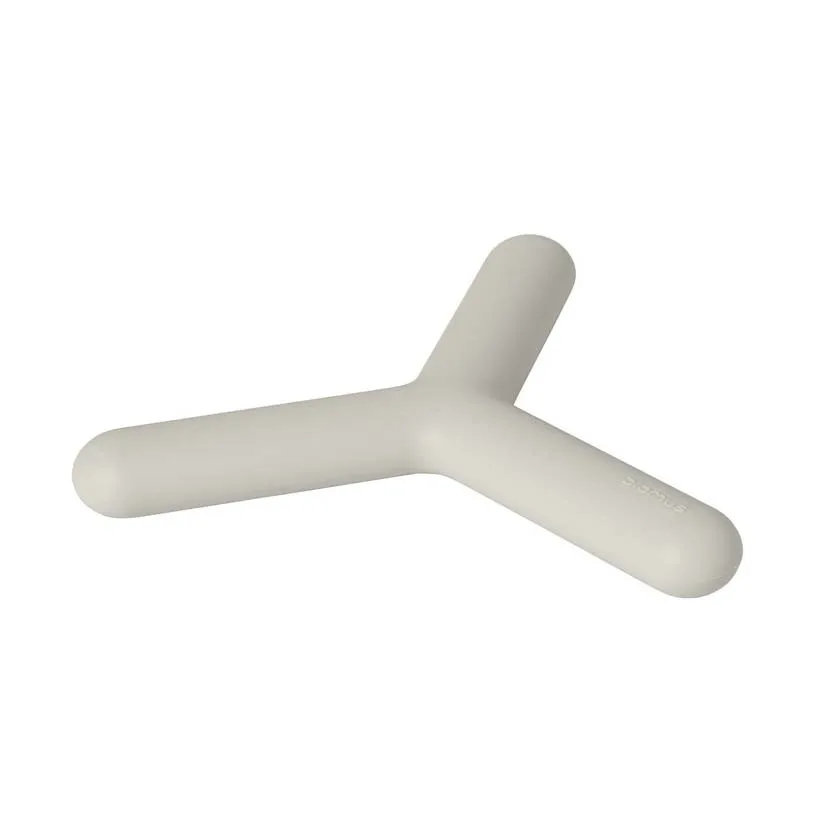 Flip trivet, moonbeam (light grey) blomus