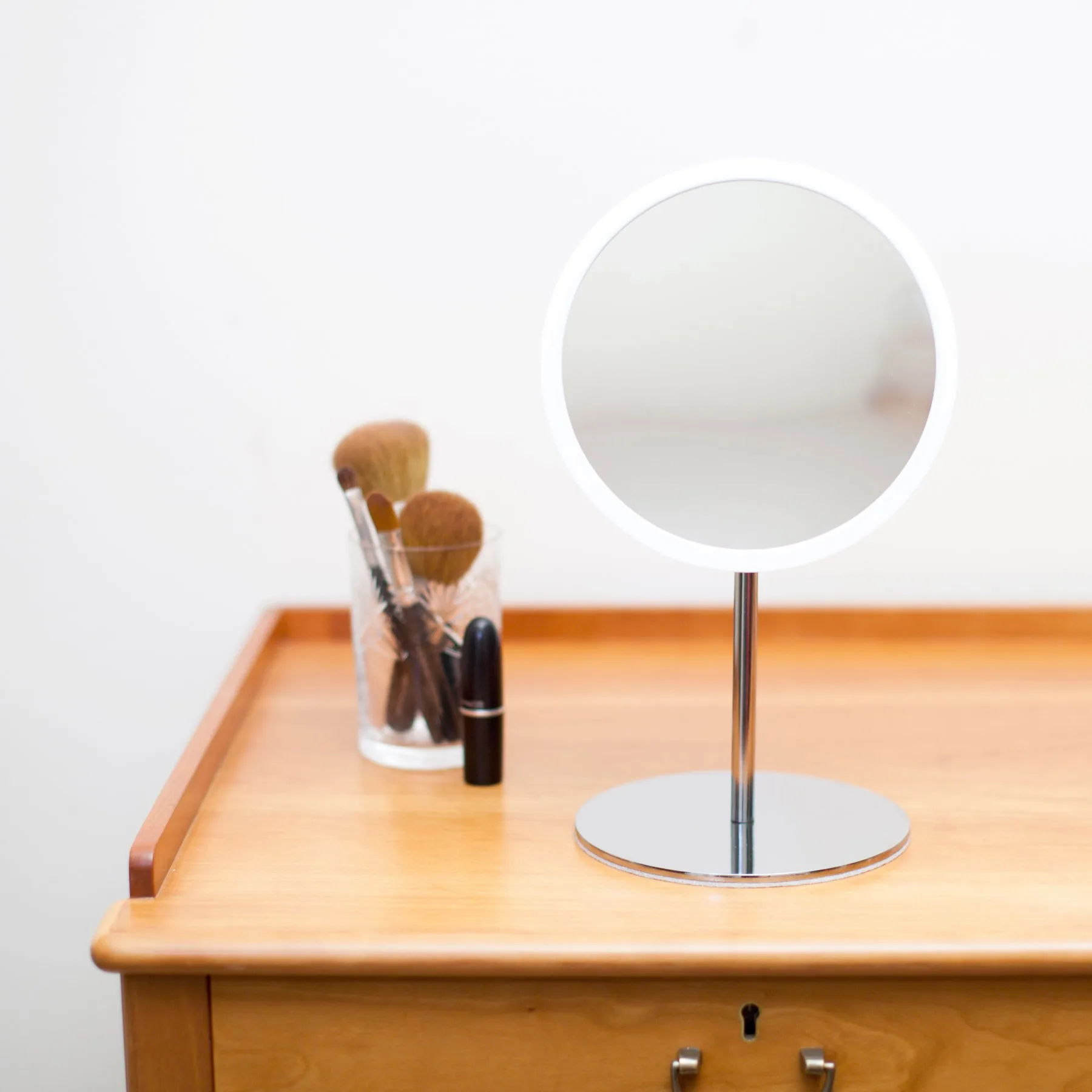 AirMirror table mirror x15 detachable magnetic, Ø16.5 cm Bosign