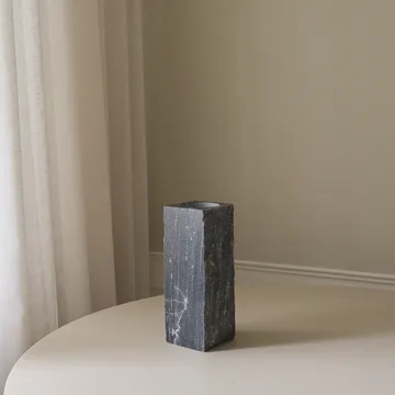 Cartier Edge marble vase - Medium, 30 cm - Botané