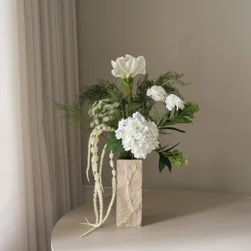Frosted garden artificial bouquet - Amaryllis, hydrangea, carnations, amaranth, 90 cm - Botané