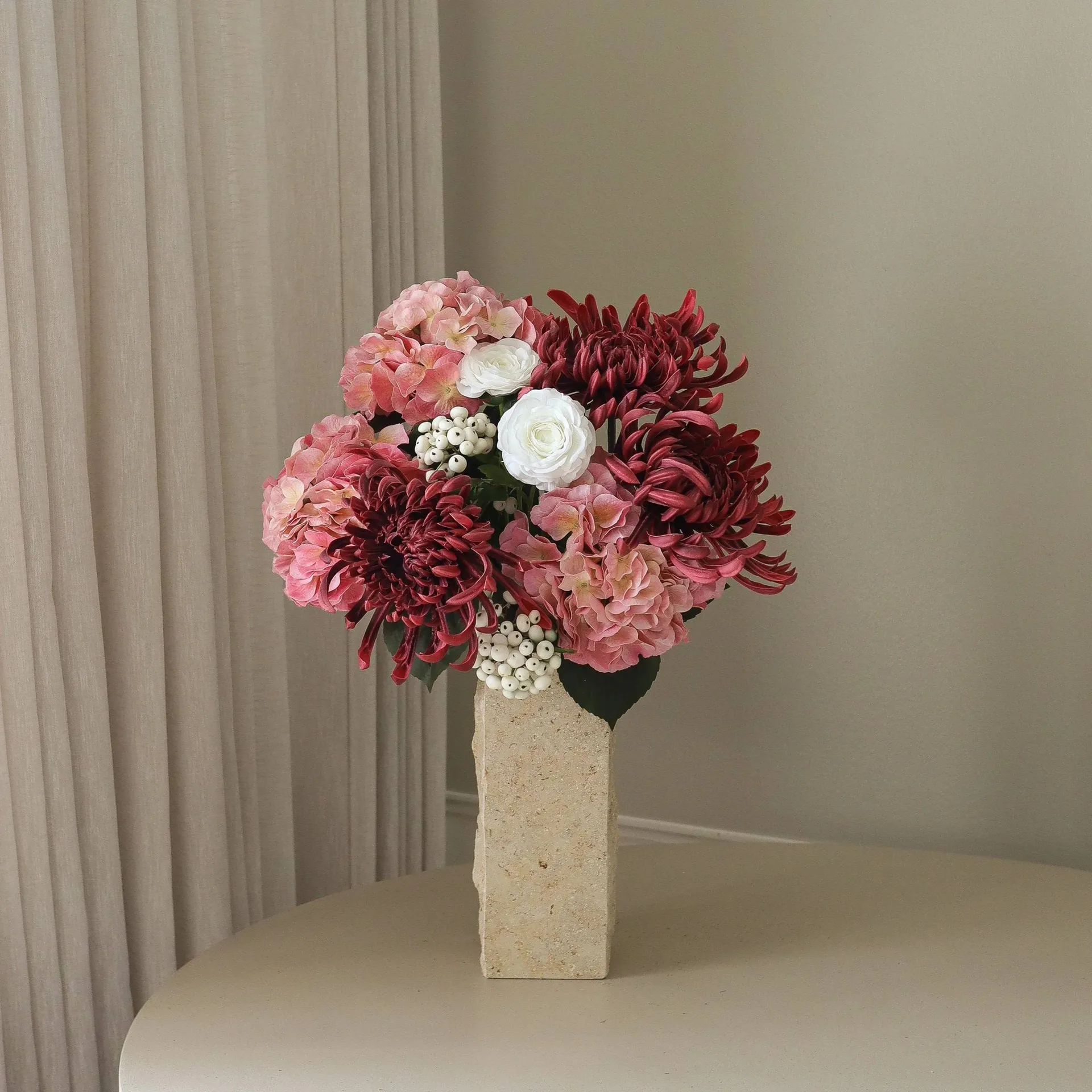 Rose reverie artificial bouquet, Hydrangea, spider chrysanthemum, ranunculus, 77 cm Botané