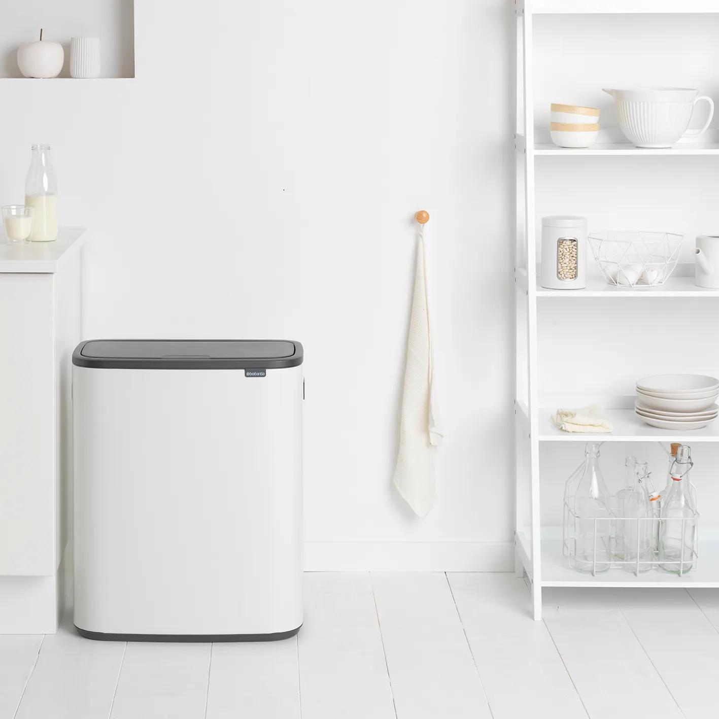 Bo touch bin 60 L, White Brabantia