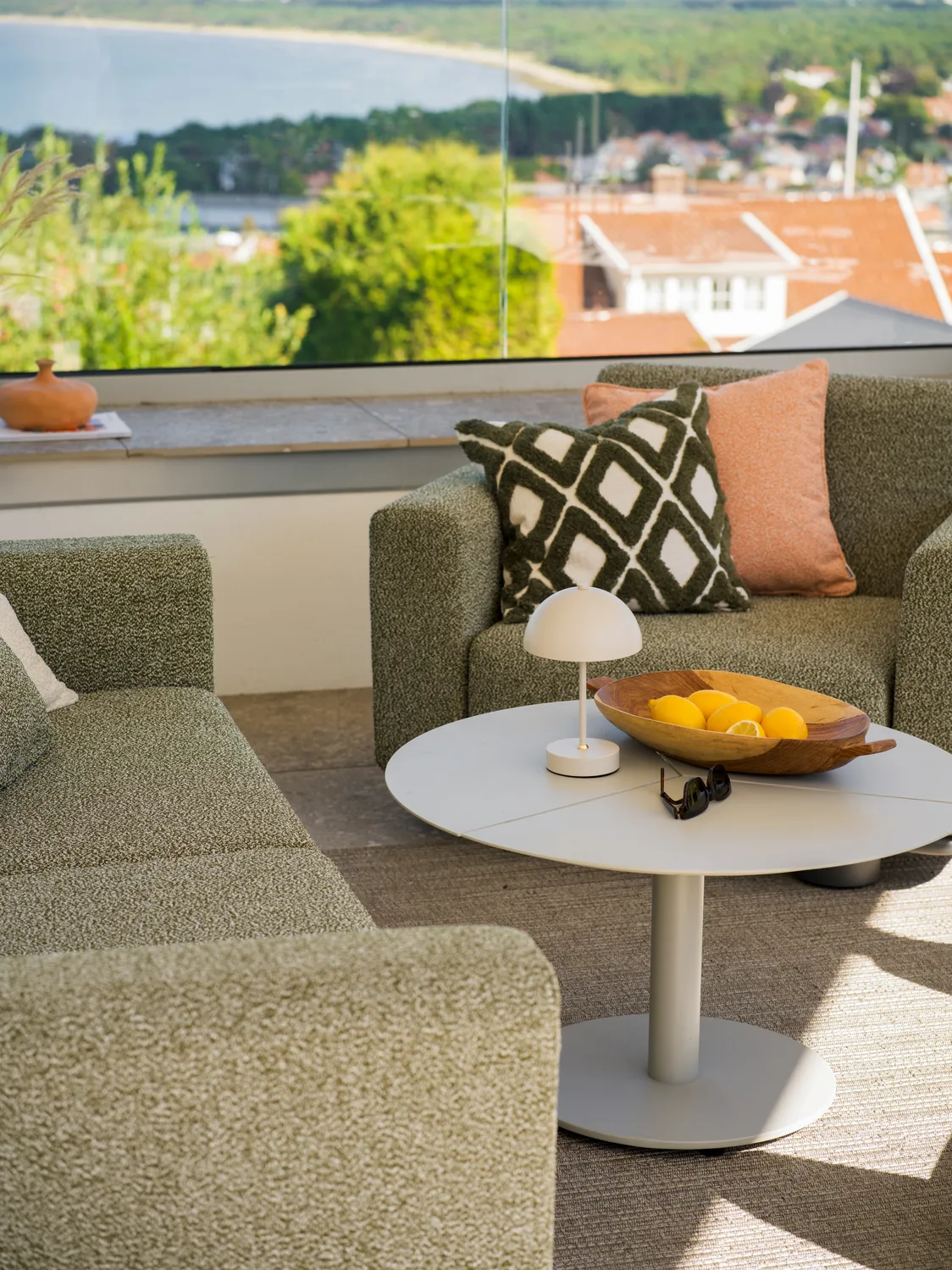 Bolster sofa, Anthracite-teddy verde, 2.5-seater Brafab