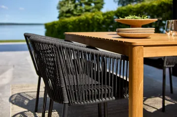 Delta armchair - Black - Brafab