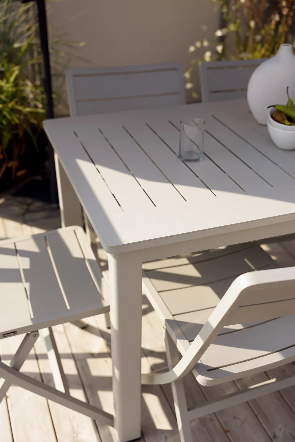 Lomma dining table, Light grey, 128-187x80x73 cm Brafab