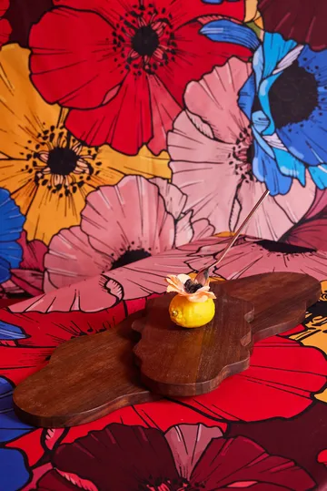 Flowy cutting board 20x40 cm - Acacia - Byon