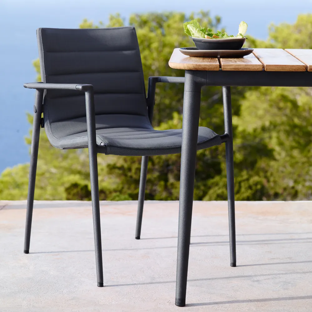Core armchair, AirTouch grey Cane-line