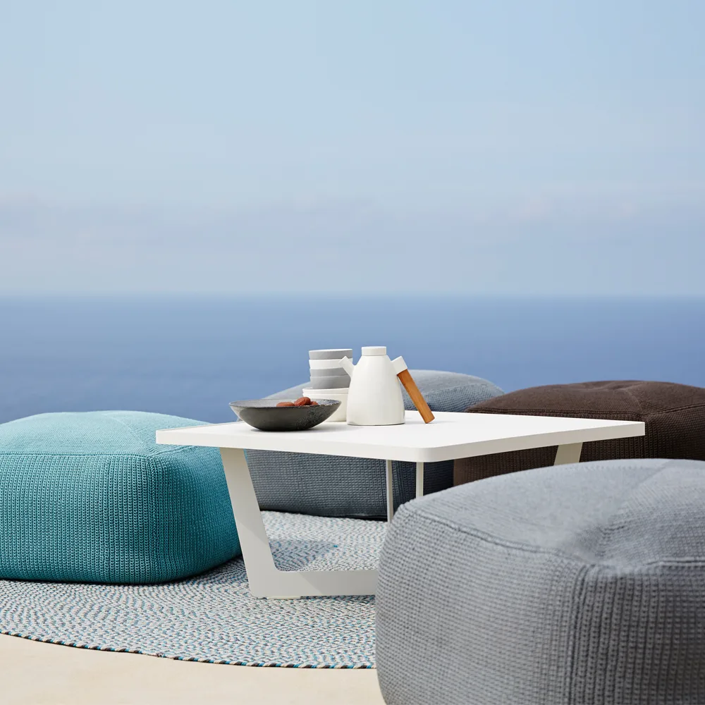 Divine pouf, Turquoise Cane-line