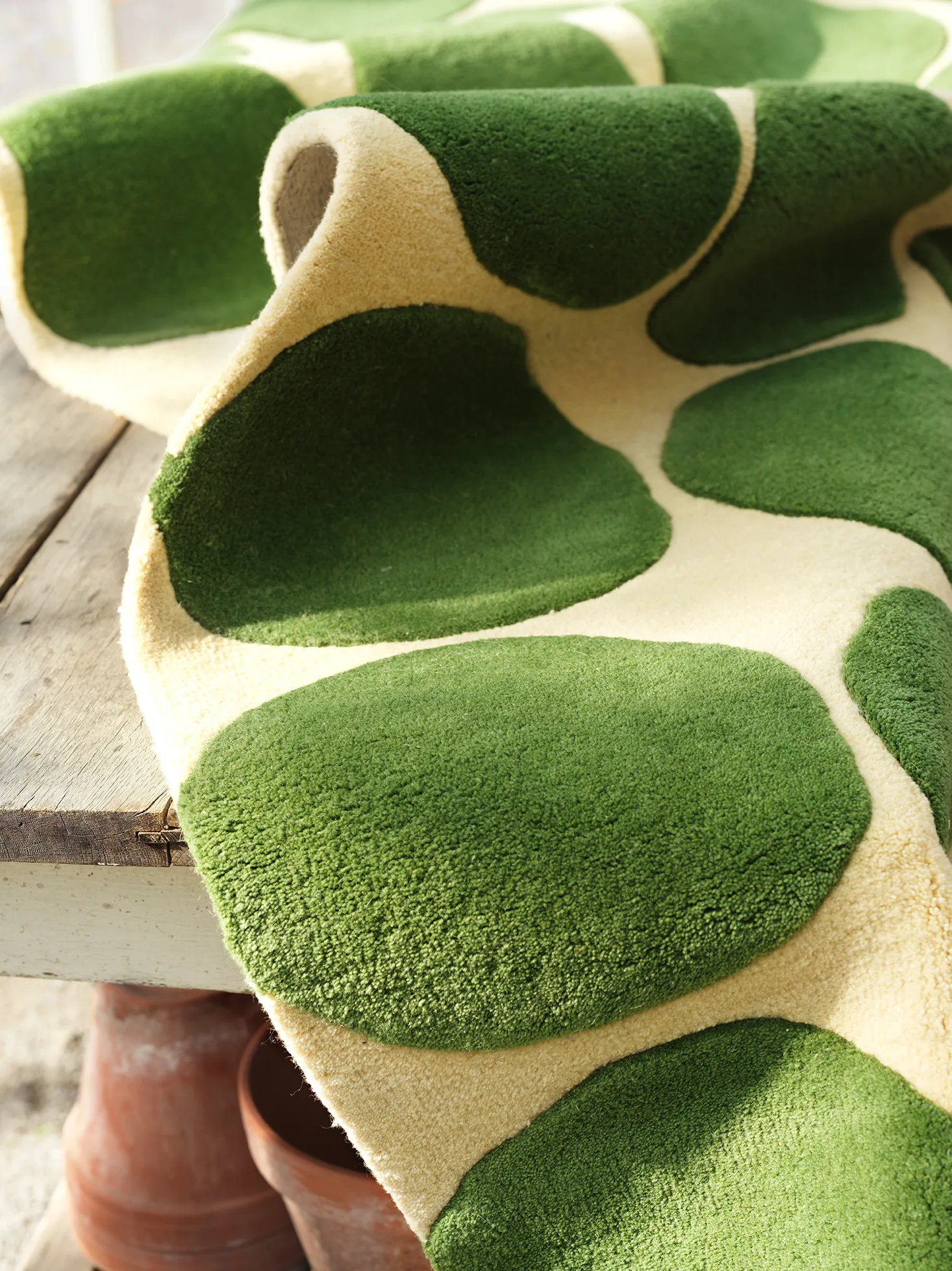 Dots rug, Khaki-cactus green 180x270 cm Chhatwal & Jonsson