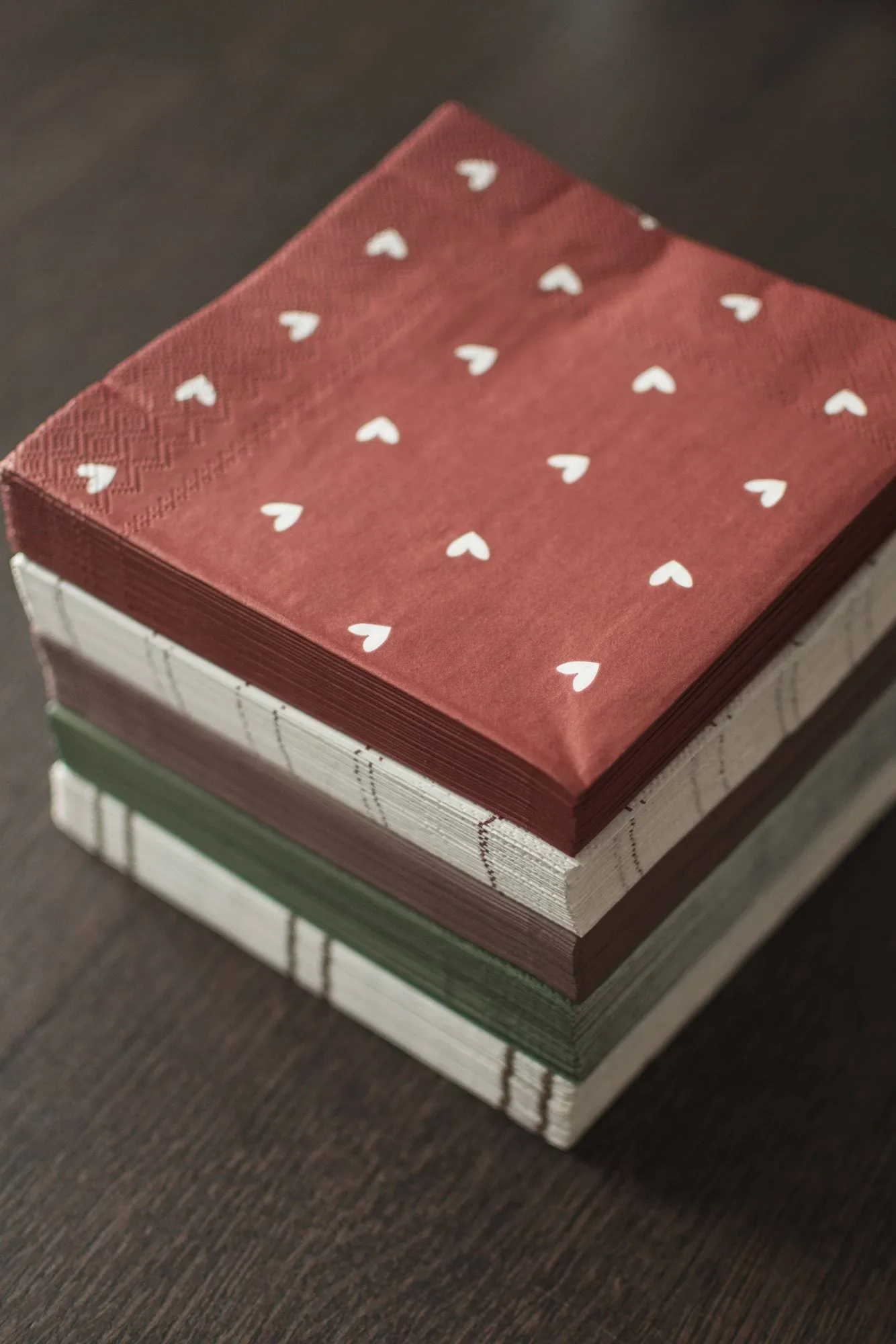 Heart paper napkin 33x33 cm 20-pack, Dark red DBKD