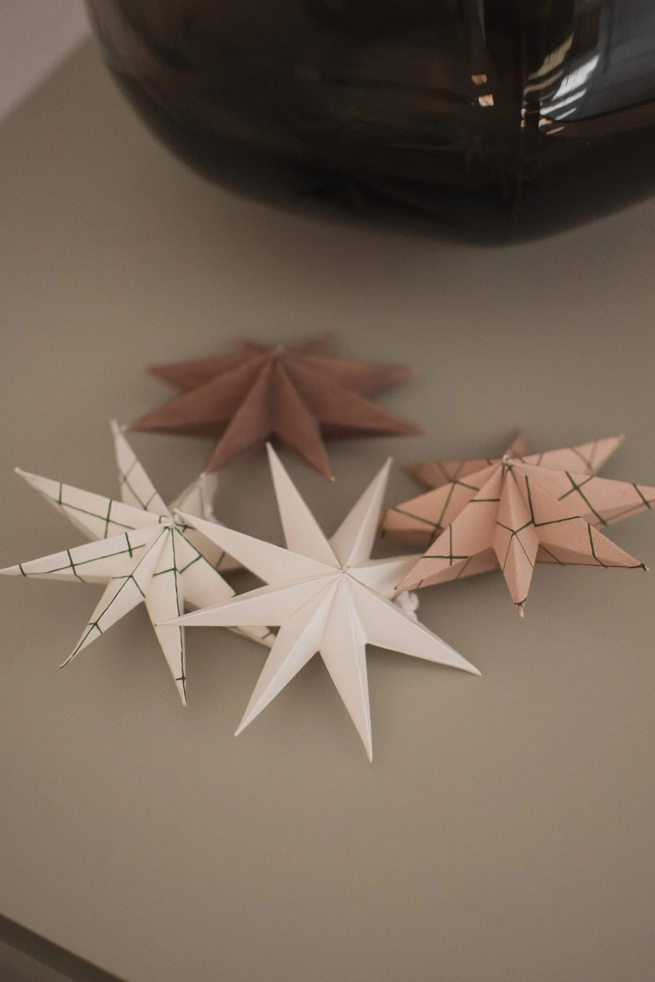 Paper winter star hanging decoration, Square sand, small, Ø9 cm DBKD