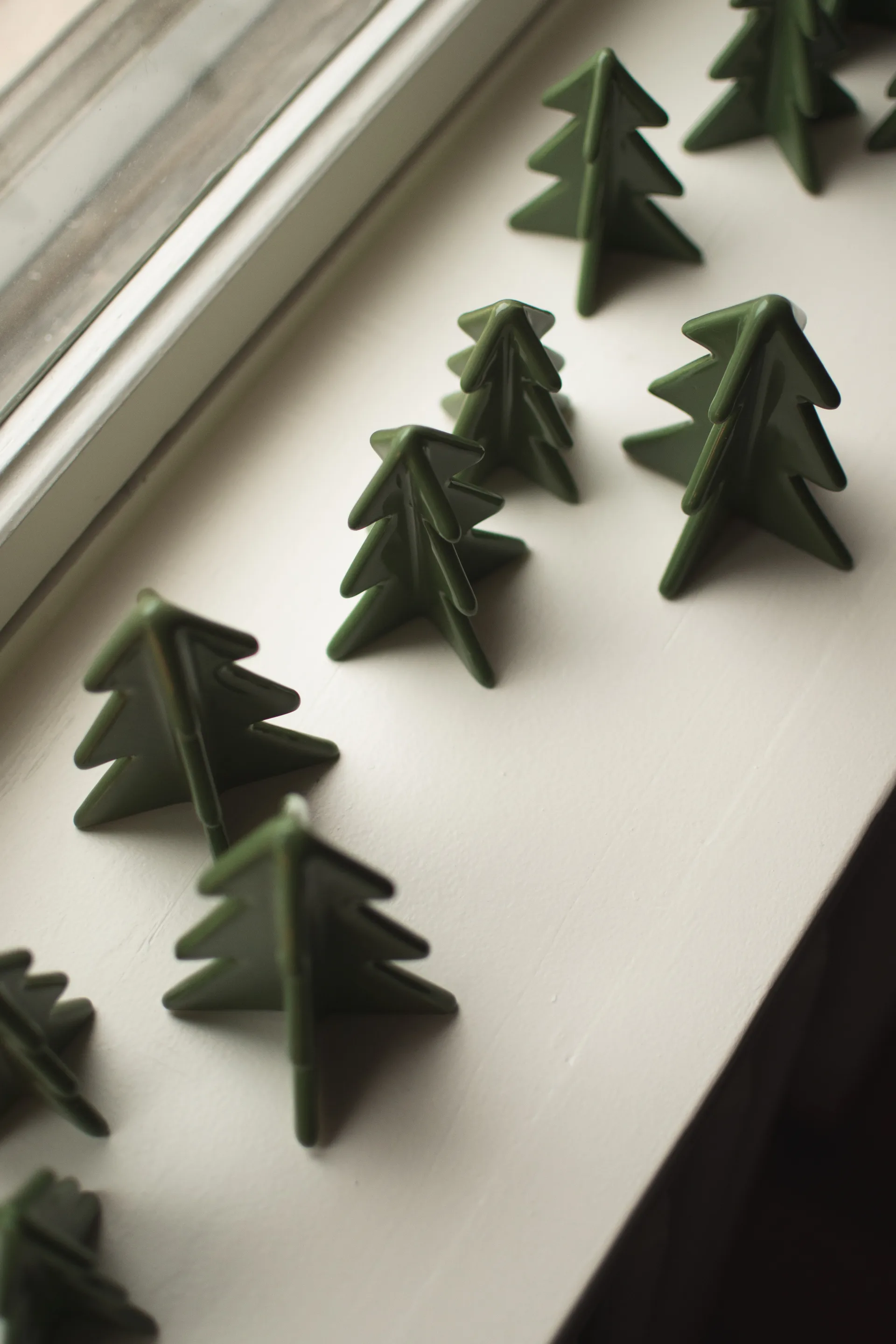 Winter tree decoration, Green, 8 cm DBKD