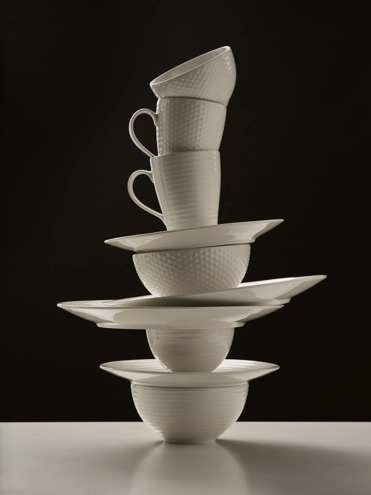Blond breakfast bowl 60 cl, dot white Design House Stockholm