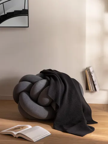 Pleece throw 140x160 cm - Black - Design House Stockholm