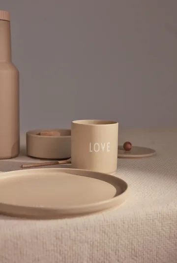 Design Letters favourite cup 25 cl - Love-beige - Design Letters