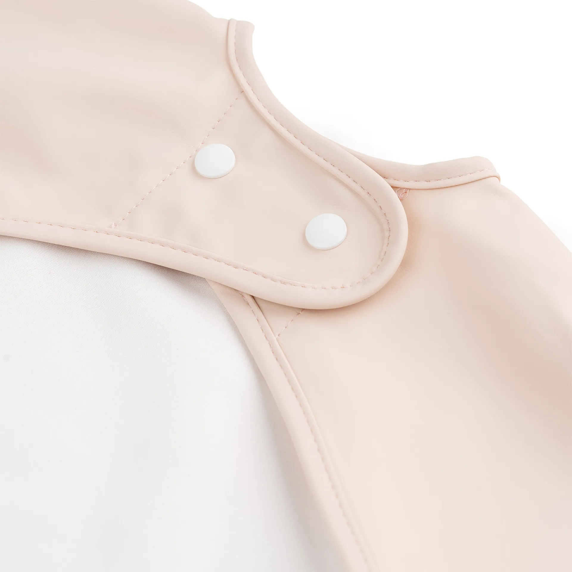 Ozzo bib with sleeve, Powder Done by deer