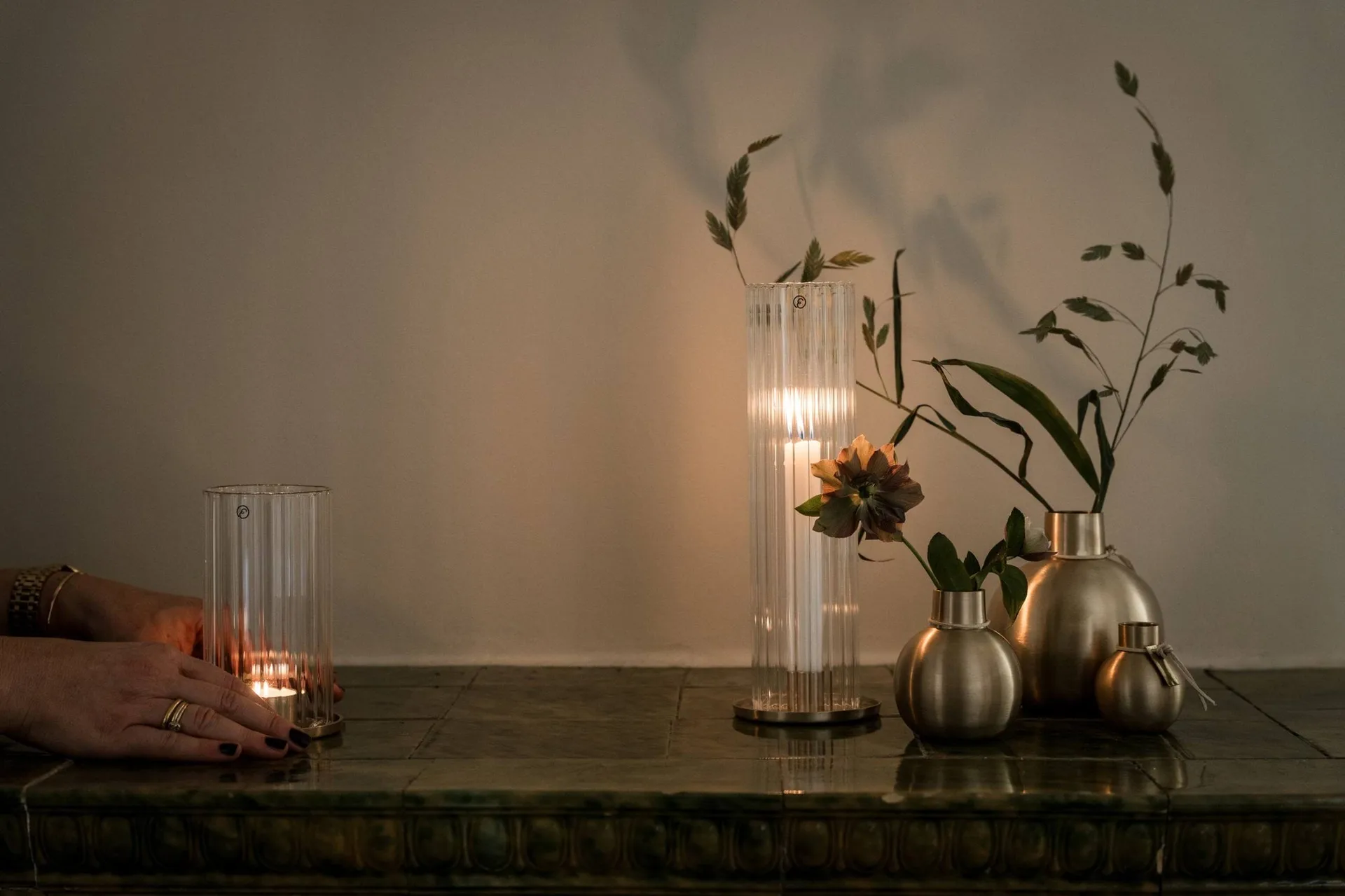 Ernst candle holder for taper candles, Brass-glass, Ø9x27.5 cm ERNST