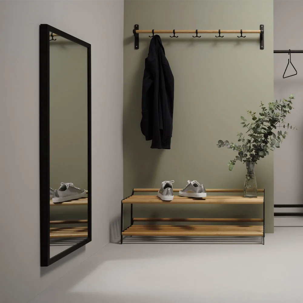 Klara mirror, Silver matte Essem Design