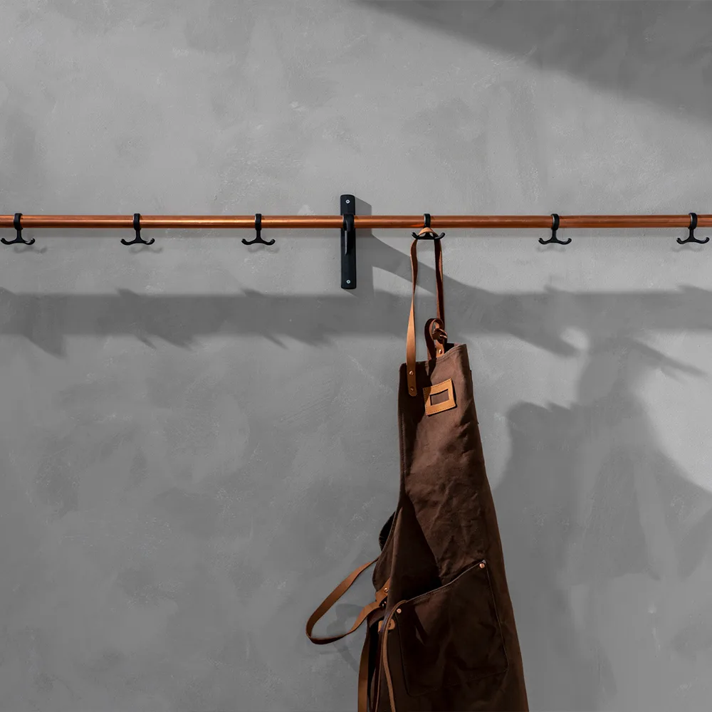 Nostalgi Hook rack, Copper, white stand Essem Design