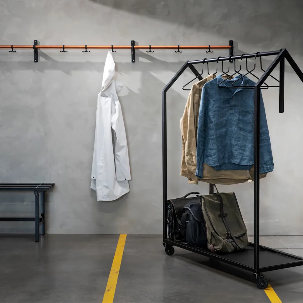 Nostalgi Hook rack, Copper, white stand Essem Design