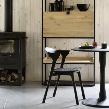 Torsion dining table - White-pigmented hardwax-oiled oak, Ø127 cm - Ethnicraft