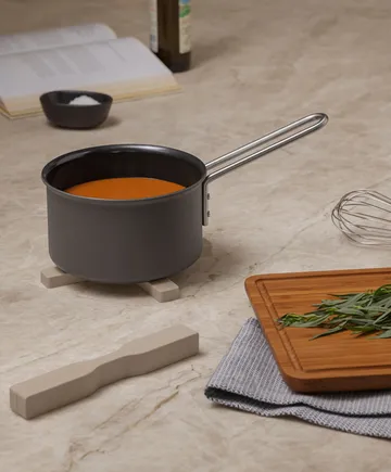 Magnetic trivet - Caramel cream - Eva Solo