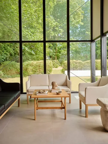 L46 MK155 armchair - Lacquered oak-leather black - FDB Møbler
