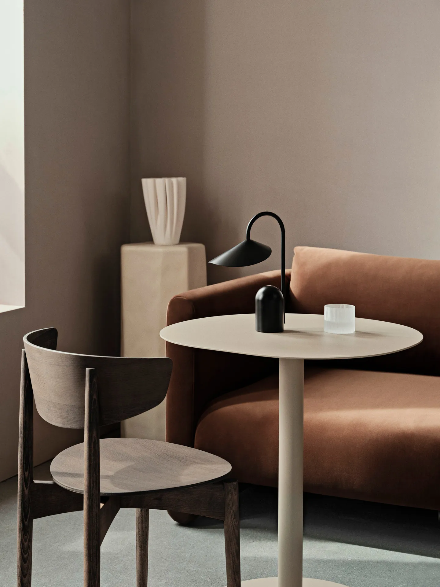 Arum portable lamp, Black Ferm Living