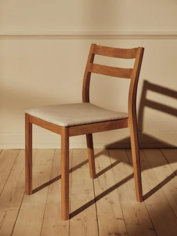 Boda chair - Upholstered seat, oak-off-white - Ferm Living