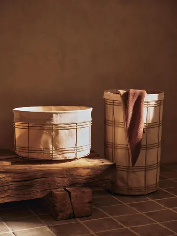 Ekko bath towel - Mocha-cashmere, 70x140 cm - Ferm Living