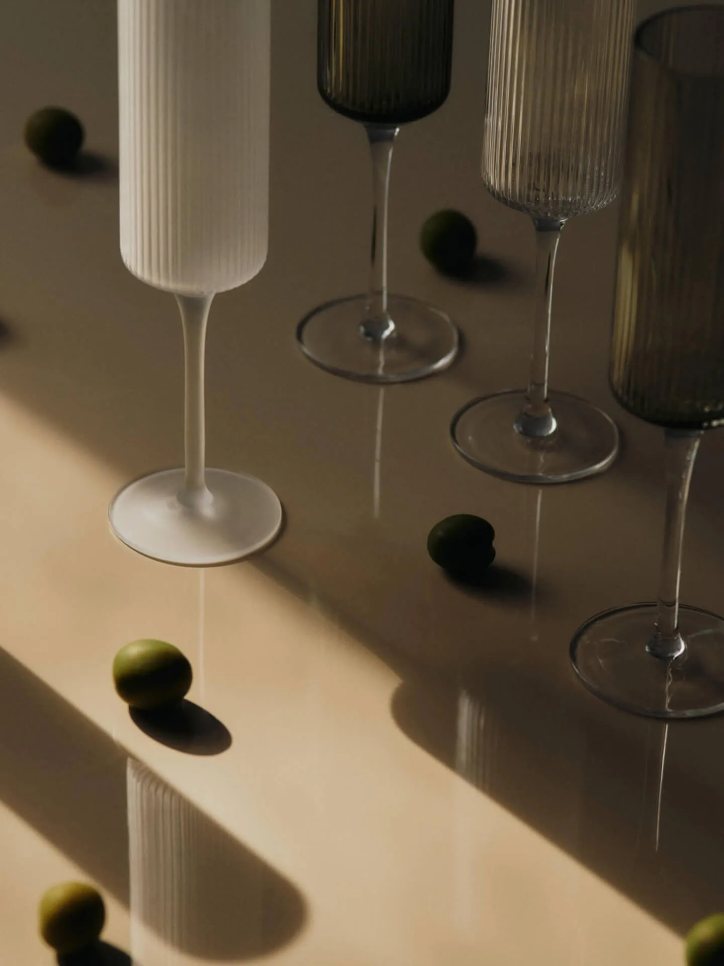 Ripple Champagne flutes champagne glasses 15 cl 2-pack, Frosted Ferm Living