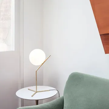 IC Lights T1 High table lamp - Brushed brass-opal - Flos