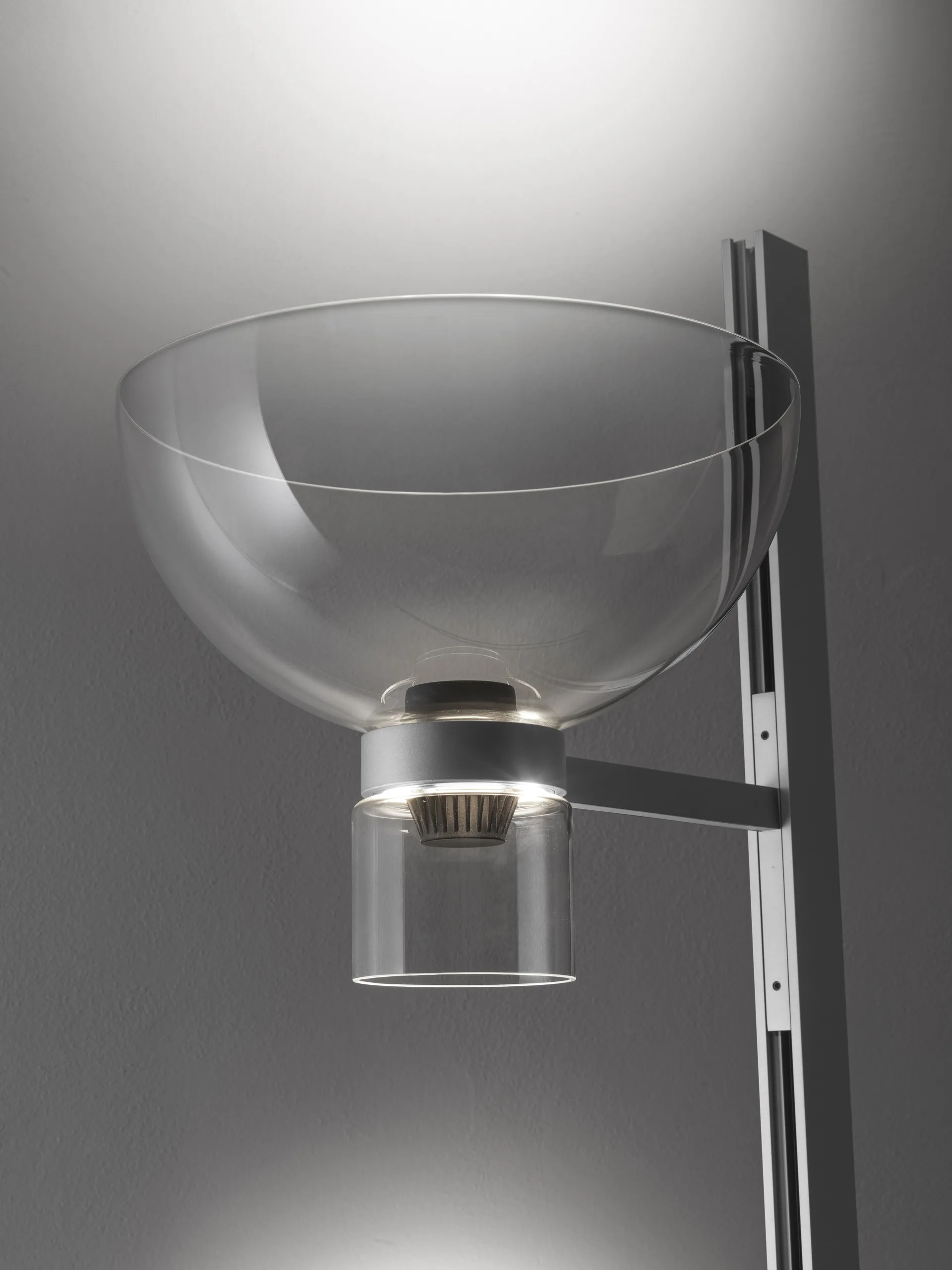 Nocturne F1 bowl floor lamp - silver Flos