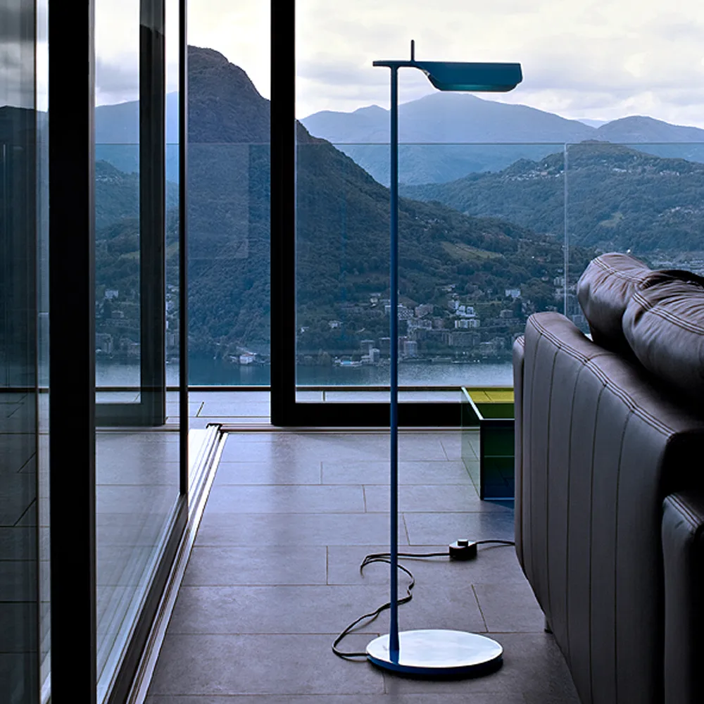 Tab F LED floor lamp, Black lacquer Flos
