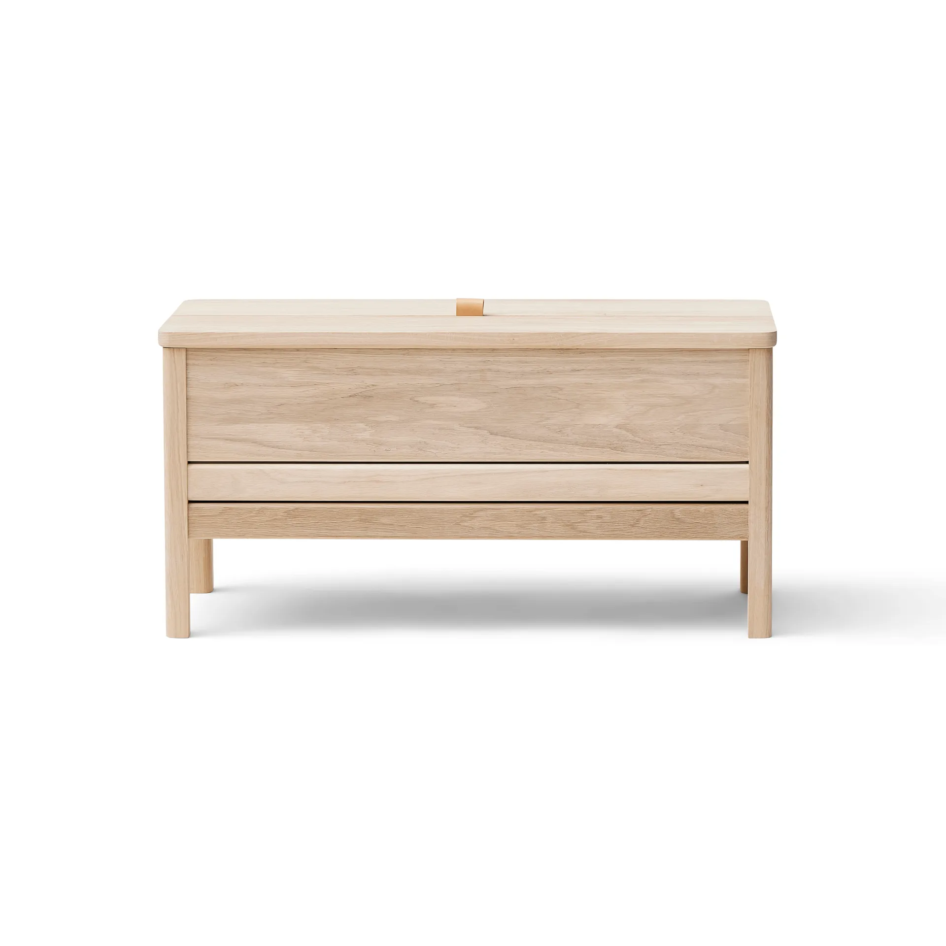 A Line storage bench 90 cm, White oak Form & Refine