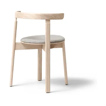 Lunar chair - White oak-Hallingdal 65-0227 - Form & Refine