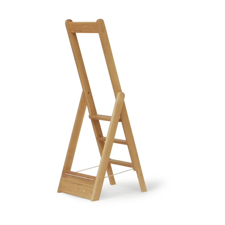 Step by Step ladder - Oak - Form & Refine