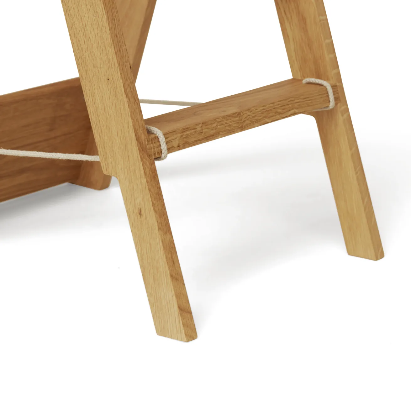 Step by Step ladder, Oak Form & Refine