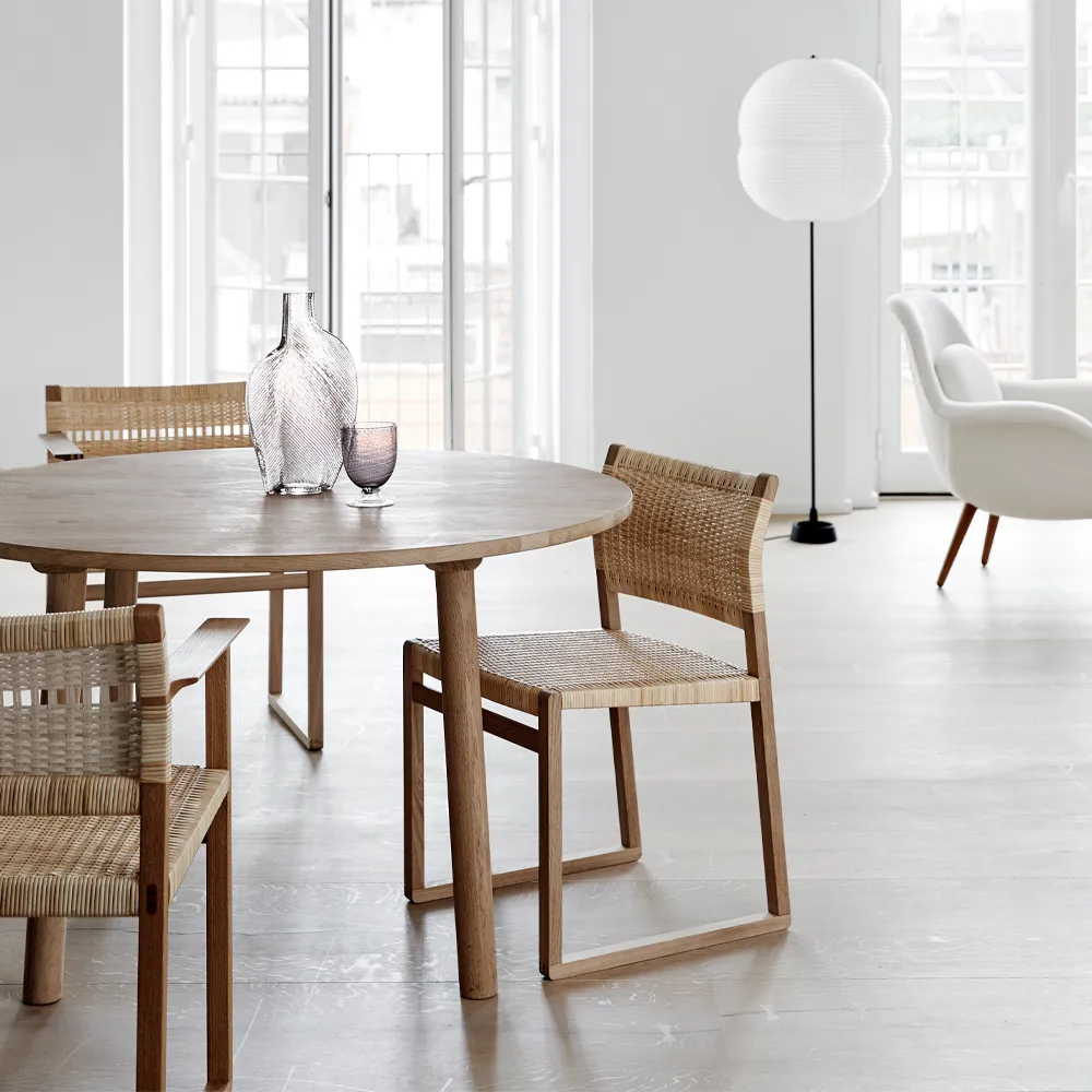 BM61 chair, Woven natural-oiled oak frame Fredericia Furniture